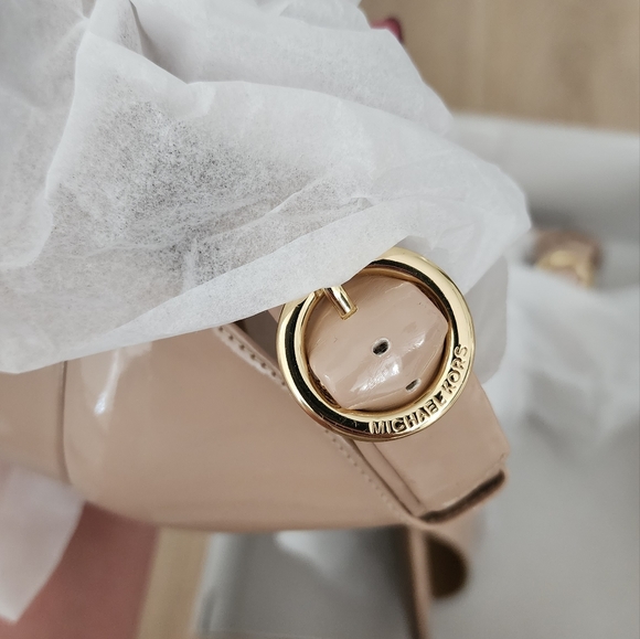 Michael Kors Light Blush strappy heels - Picture 9 of 9